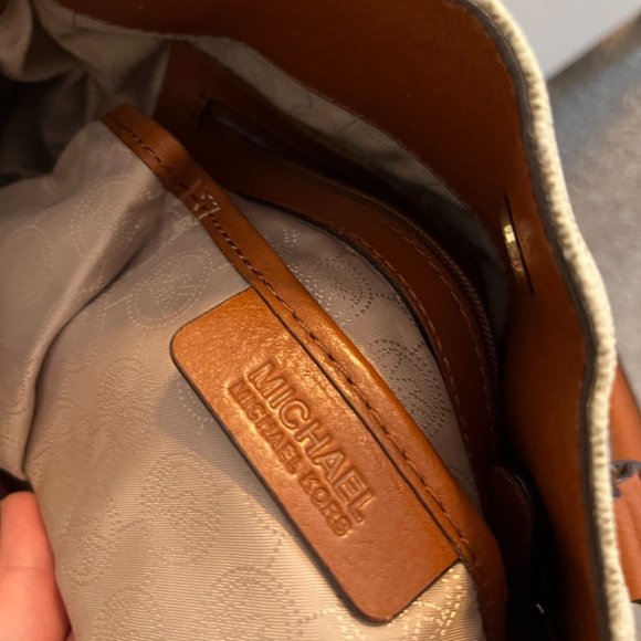 Authentic Michael Kors Large Hamilton Logo Tote - Picture 6 of 6